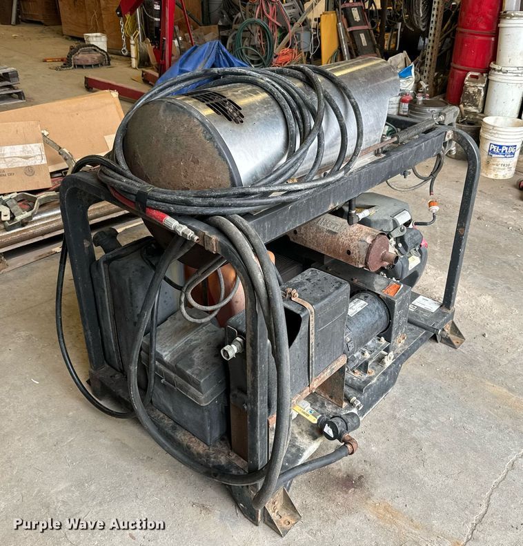 image for item NN9498 Landa  pressure washer