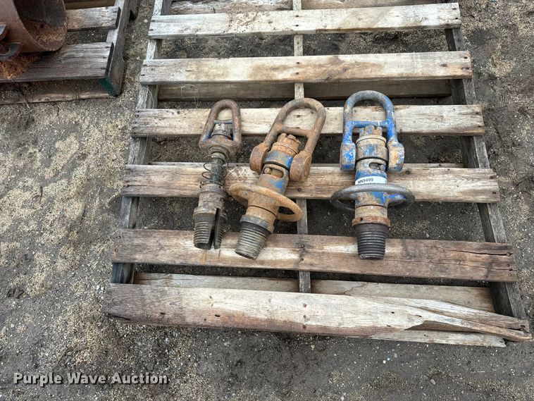image for item NN9499 (3) lifting bails