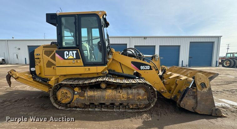 image for item NN9505 2013 Caterpillar  953D track loader
