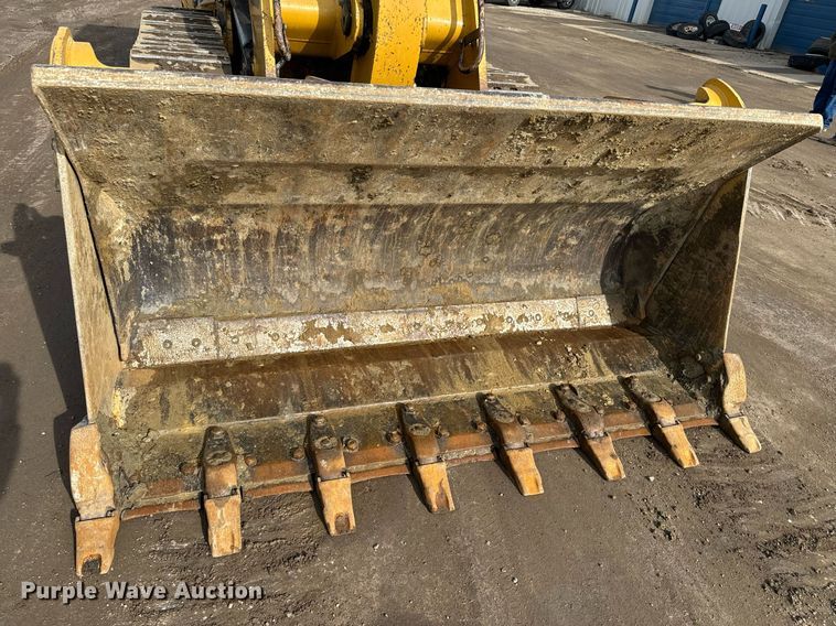 image for item NN9505 2013 Caterpillar  953D track loader