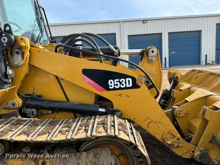 image for item NN9505 2013 Caterpillar  953D track loader