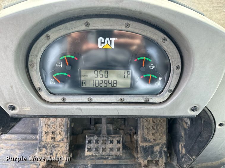 image for item NN9505 2013 Caterpillar  953D track loader