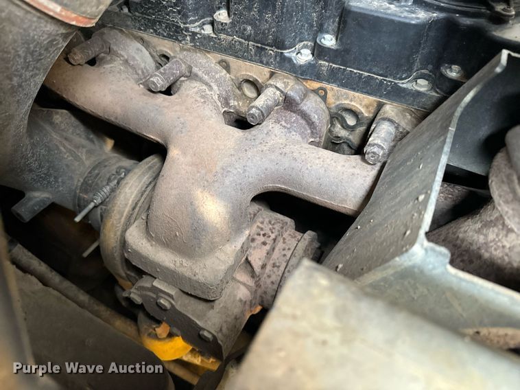 image for item NN9505 2013 Caterpillar  953D track loader