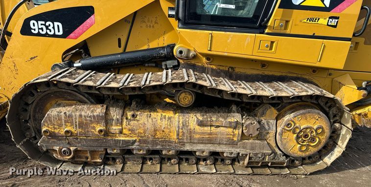 image for item NN9505 2013 Caterpillar  953D track loader