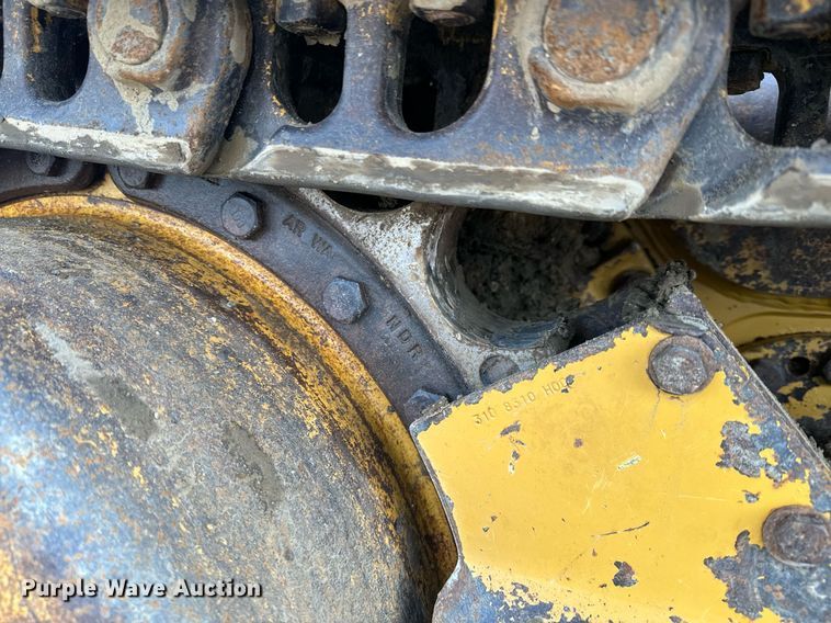 image for item NN9505 2013 Caterpillar  953D track loader