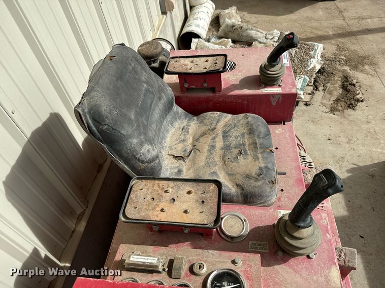 image for item NN9506 2004 Allen Engineering HD530 riding trowel