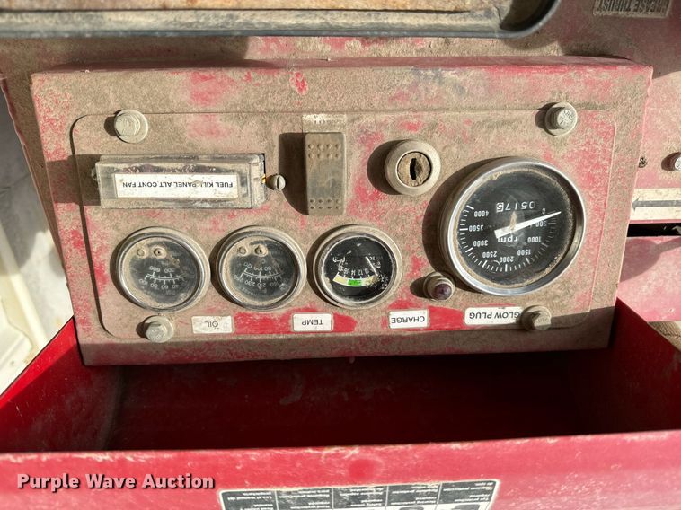 image for item NN9506 2004 Allen Engineering HD530 riding trowel