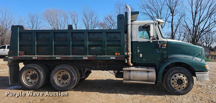 image for item NP9307 2007 International  9200i SBA  dump truck