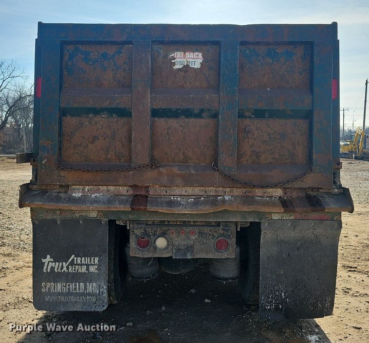 image for item NP9307 2007 International  9200i SBA  dump truck