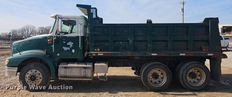 image for item NP9307 2007 International  9200i SBA  dump truck