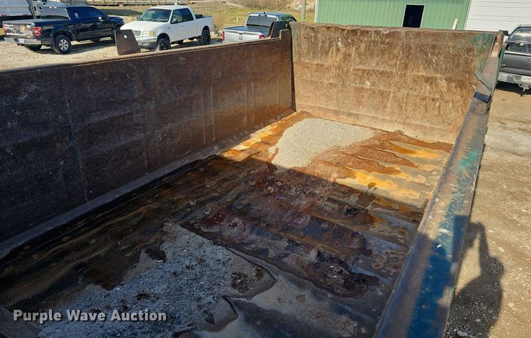 image for item NP9307 2007 International  9200i SBA  dump truck