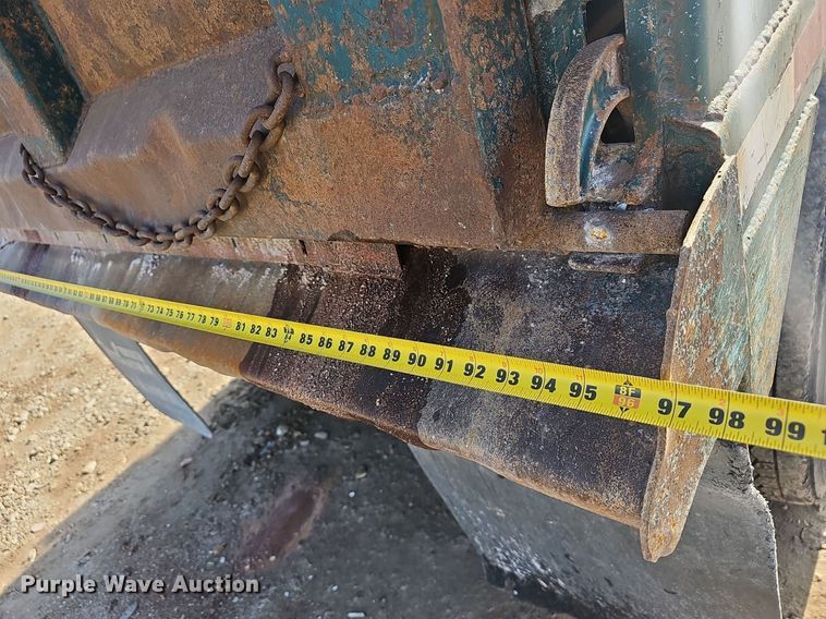 image for item NP9307 2007 International  9200i SBA  dump truck