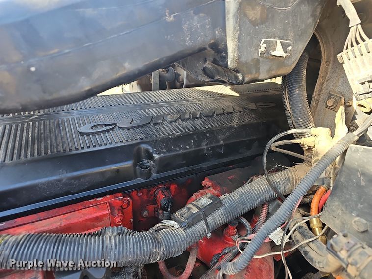 image for item NP9307 2007 International  9200i SBA  dump truck