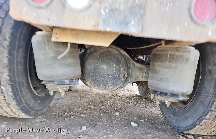 image for item NP9307 2007 International  9200i SBA  dump truck