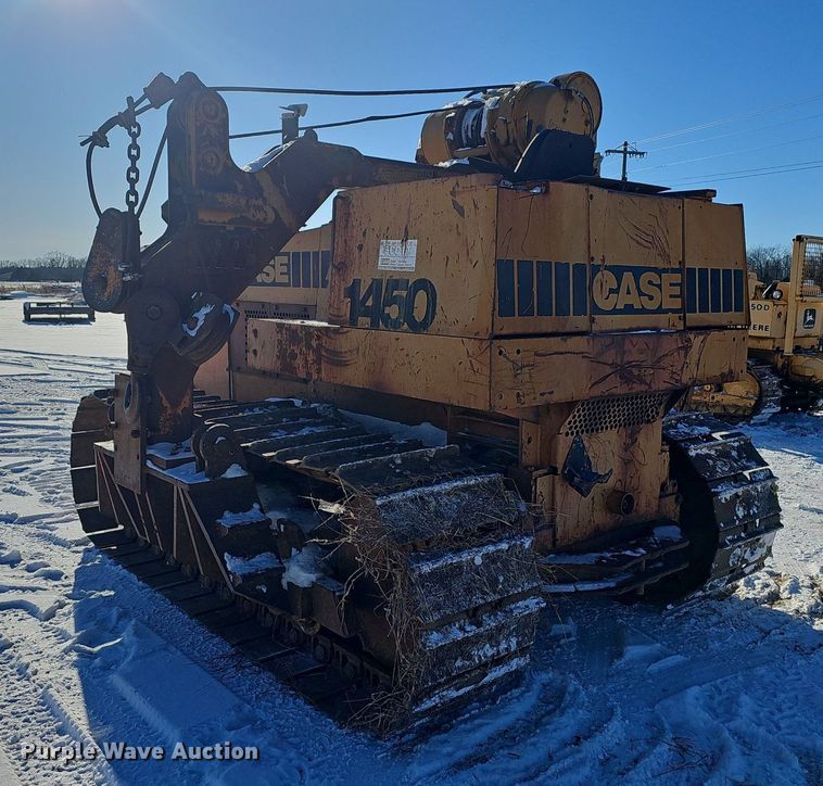 image for item NP9311 1976 Case 1450 pipelayer