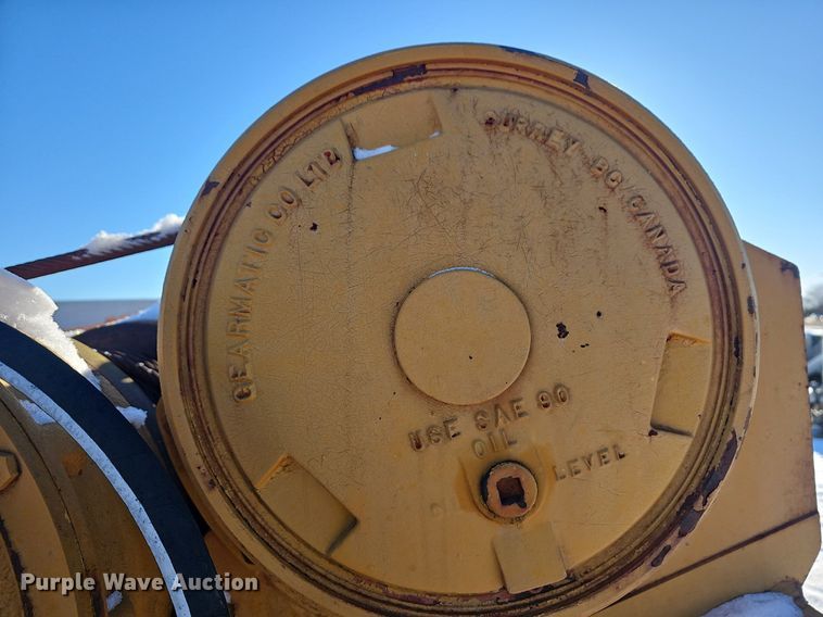 image for item NP9311 1976 Case 1450 pipelayer