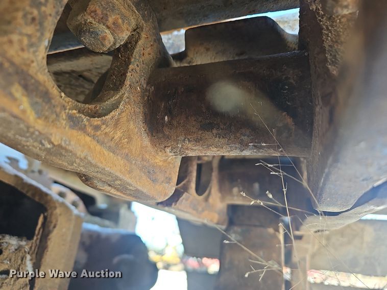 image for item NP9311 1976 Case 1450 pipelayer