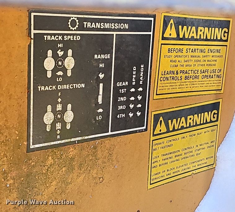 image for item NP9311 1976 Case 1450 pipelayer