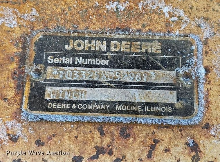 image for item NP9312 1984 John Deere 450D pipelayer