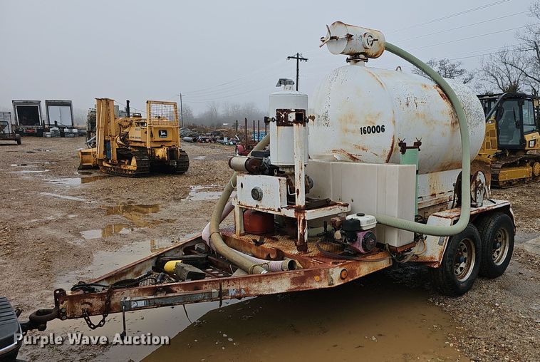 image for item NP9314 1997 Fleming T510 vacuum trailer