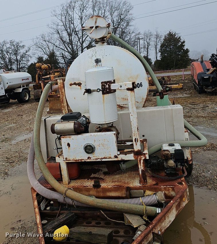 image for item NP9314 1997 Fleming T510 vacuum trailer