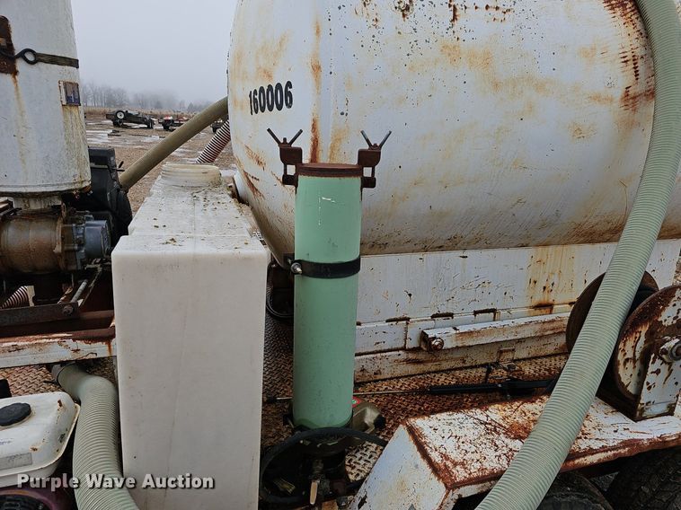 image for item NP9314 1997 Fleming T510 vacuum trailer