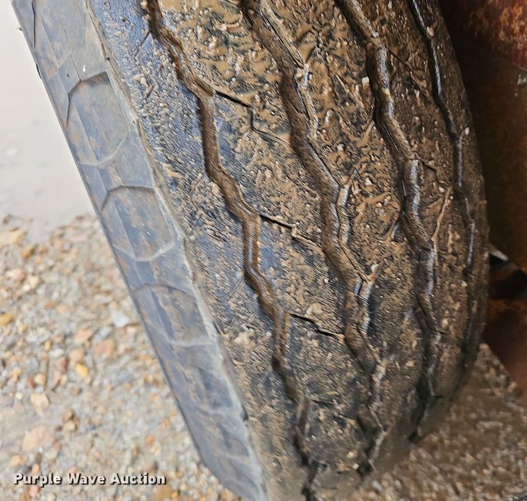 image for item NP9314 1997 Fleming T510 vacuum trailer