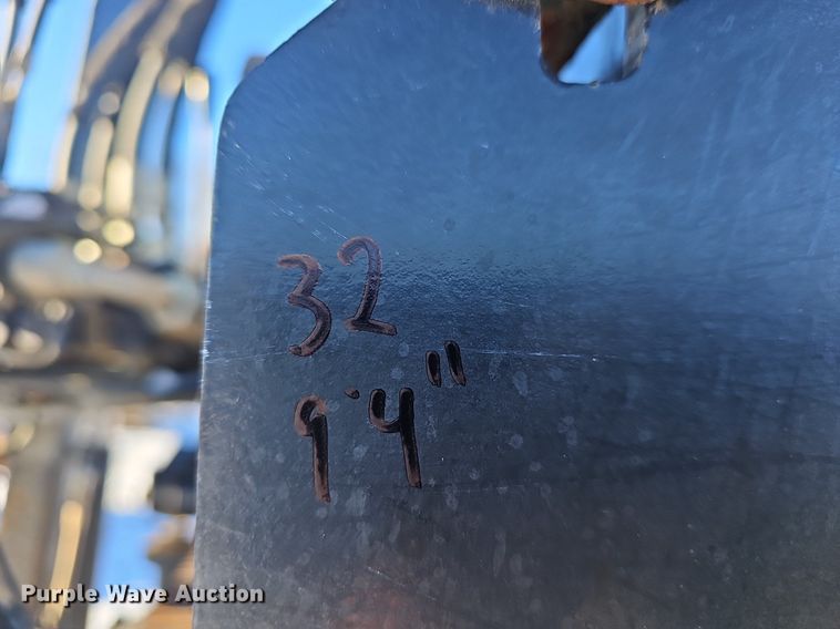 image for item NP9315 2011 Ditch Witch JT3020 All Terrain directional boring unit