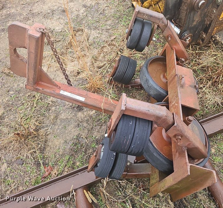 image for item NP9317 Pipe cradle