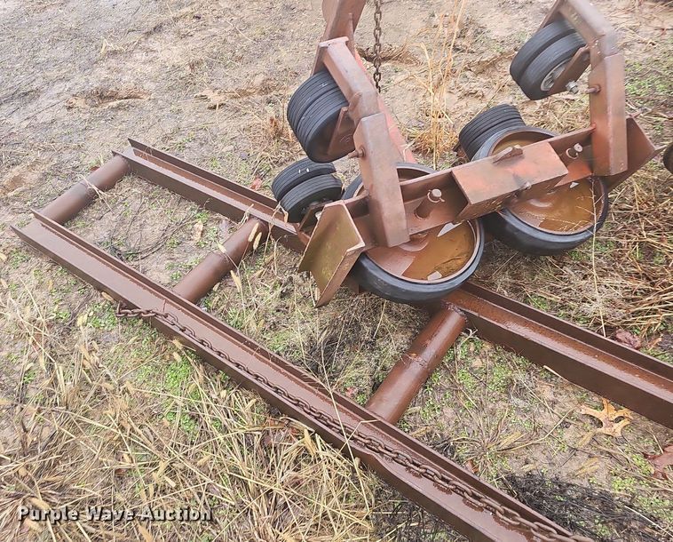 image for item NP9317 Pipe cradle