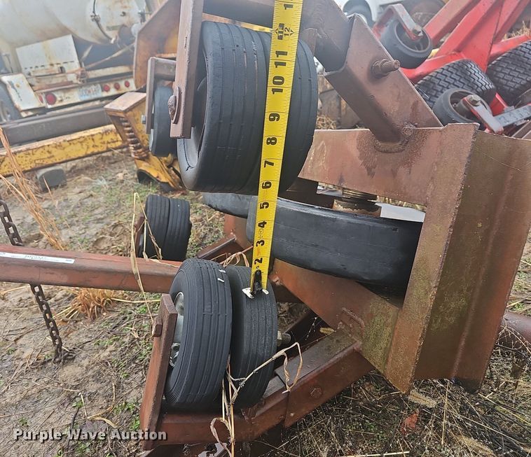 image for item NP9317 Pipe cradle