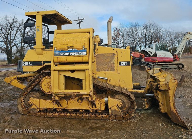 image for item NP9319 1994 Caterpillar D4H XL pipelayer