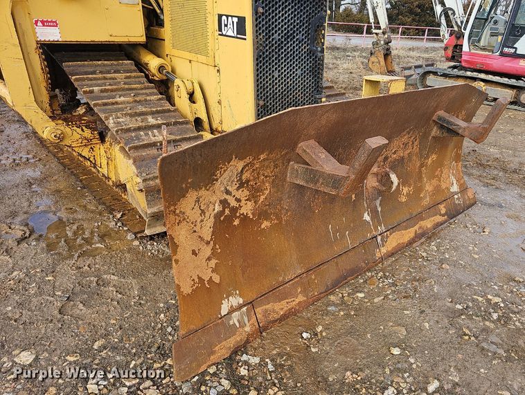 image for item NP9319 1994 Caterpillar D4H XL pipelayer