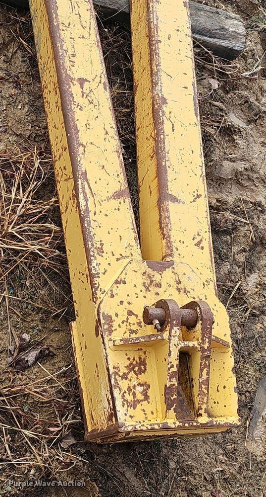 image for item NP9319 1994 Caterpillar D4H XL pipelayer