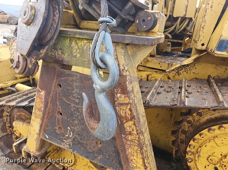 image for item NP9319 1994 Caterpillar D4H XL pipelayer