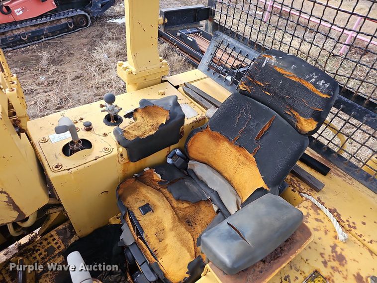 image for item NP9319 1994 Caterpillar D4H XL pipelayer