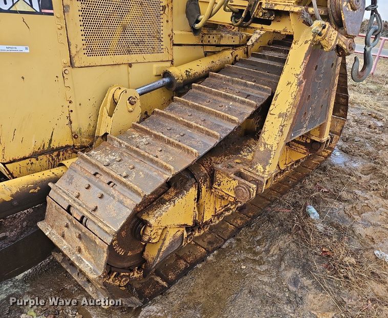 image for item NP9319 1994 Caterpillar D4H XL pipelayer