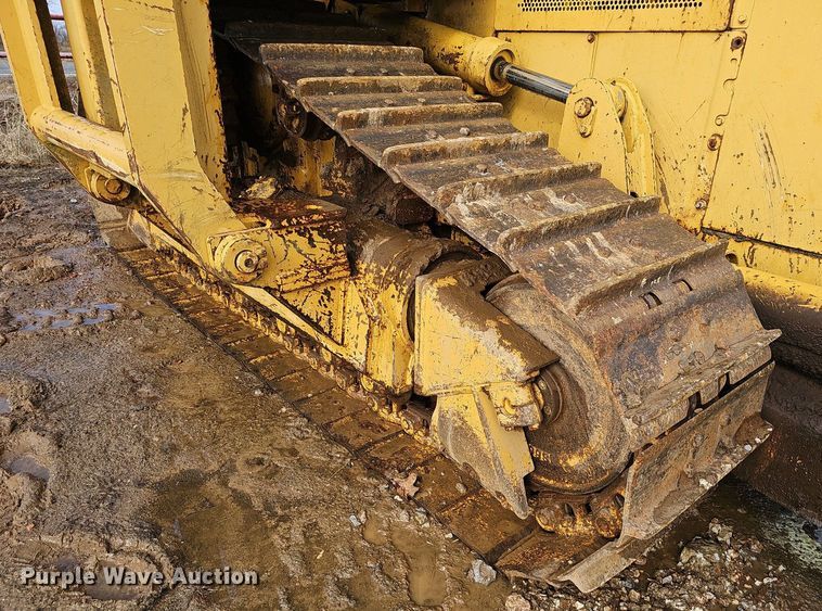 image for item NP9319 1994 Caterpillar D4H XL pipelayer