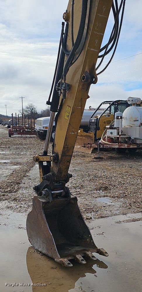 image for item NP9321 2015 Caterpillar 308E2 CR excavator