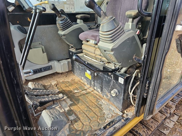 image for item NP9321 2015 Caterpillar 308E2 CR excavator