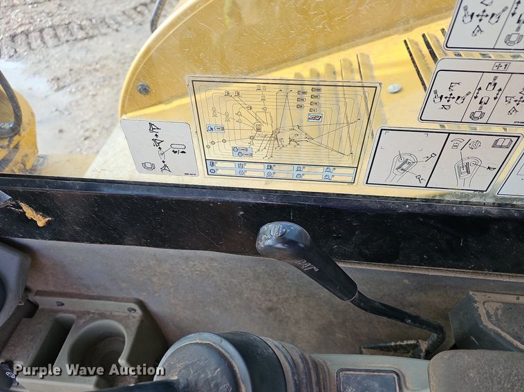 image for item NP9321 2015 Caterpillar 308E2 CR excavator