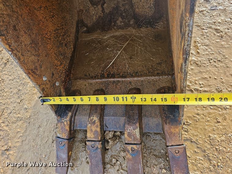 image for item NP9323 2012 Takeuchi  TB250 mini excavator