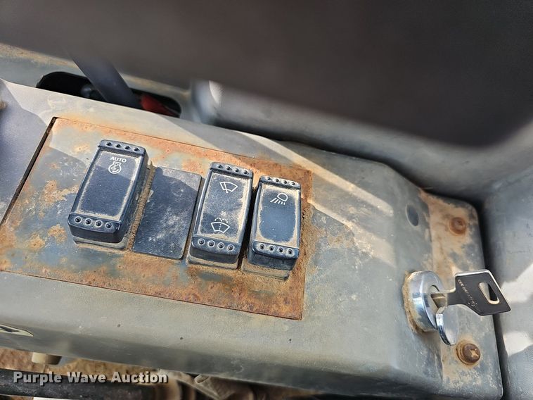 image for item NP9323 2012 Takeuchi  TB250 mini excavator