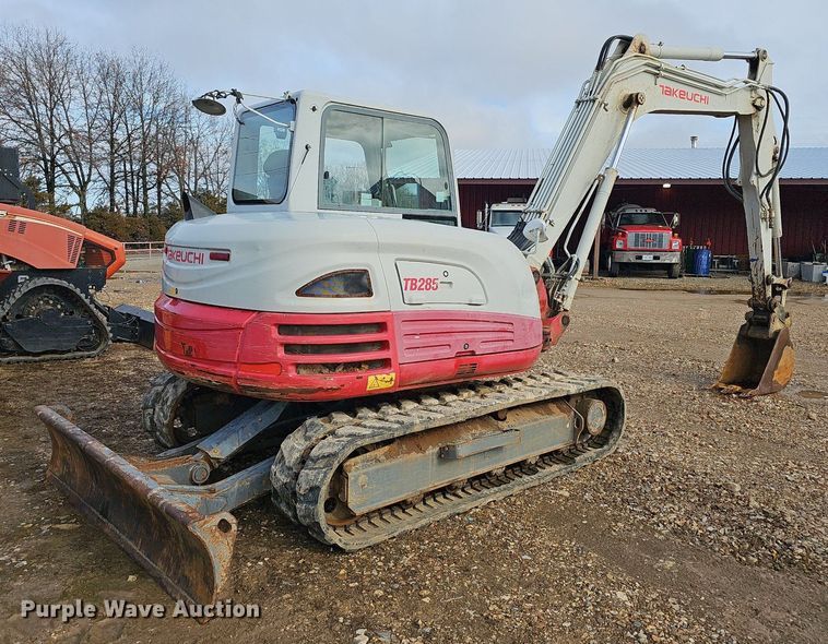 image for item NP9324 2013 Takeuchi  TB285 mini excavator