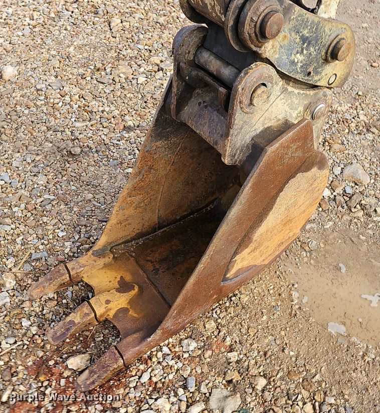 image for item NP9324 2013 Takeuchi  TB285 mini excavator