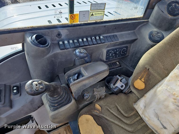 image for item NP9324 2013 Takeuchi  TB285 mini excavator