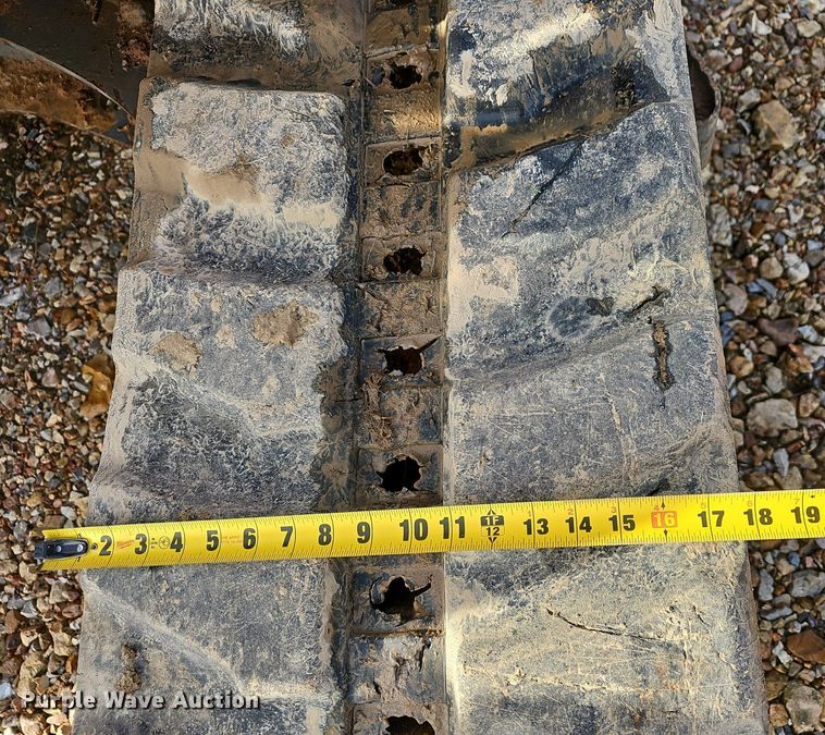 image for item NP9324 2013 Takeuchi  TB285 mini excavator