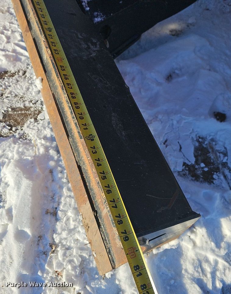 image for item NP9325 2012 Ditch Witch RT115 trencher