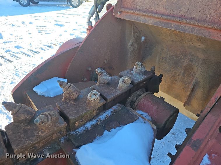 image for item NP9325 2012 Ditch Witch RT115 trencher