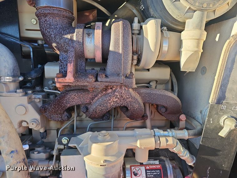 image for item NP9325 2012 Ditch Witch RT115 trencher